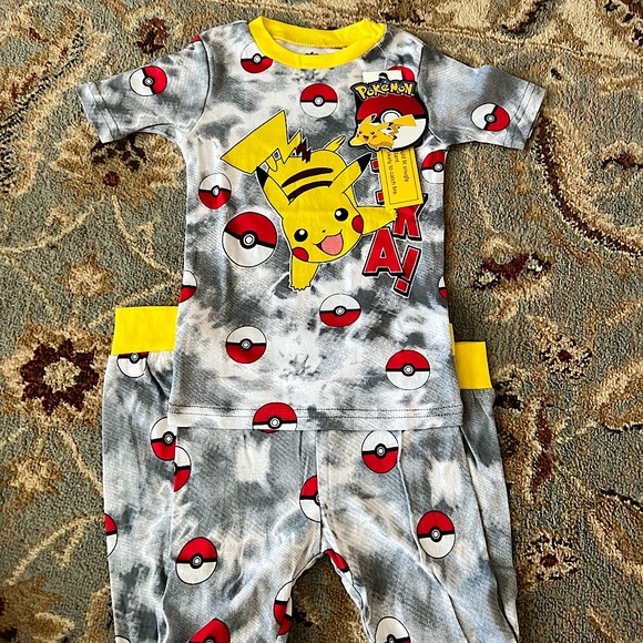 NEW Pokémon Pikachu Pajama Set - Picture 4 of 10